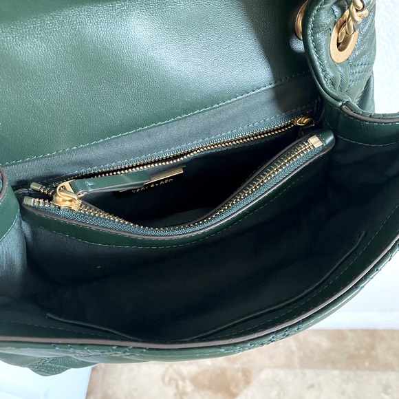 Tory Burch Soft Flemming Bag - Picture 6 of 8